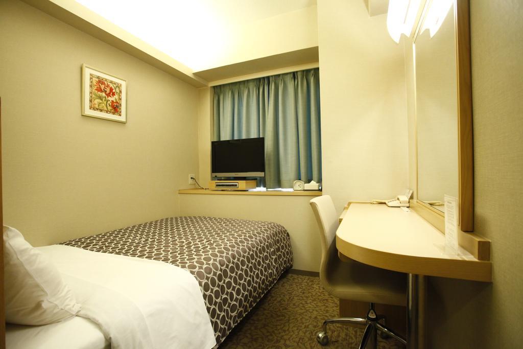 New Central Hotel Tokio Buitenkant foto