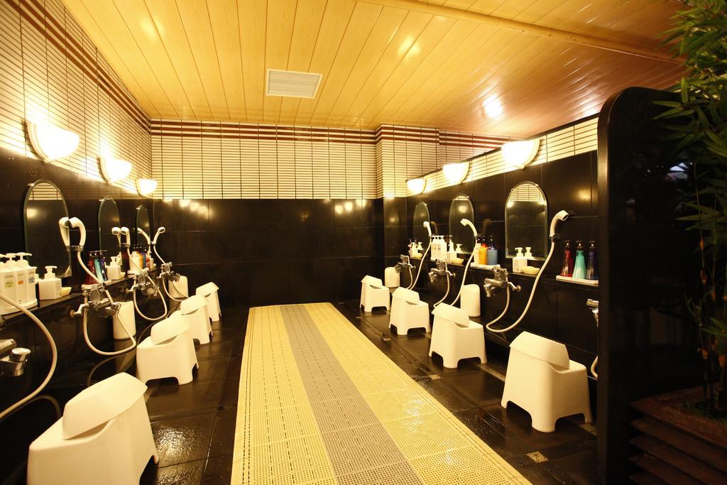 New Central Hotel Tokio Buitenkant foto