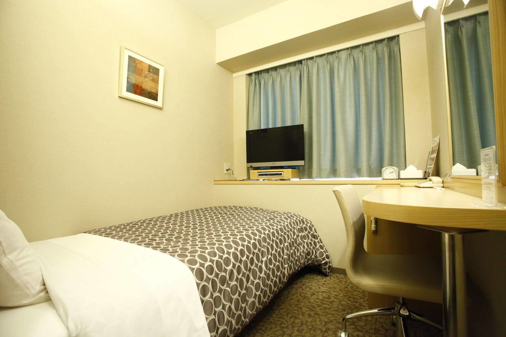 New Central Hotel Tokio Buitenkant foto